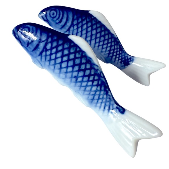 Pair of Oki Japanese Ceramic Fish Chopstick Rests – S1923 - Picture 7 of 7